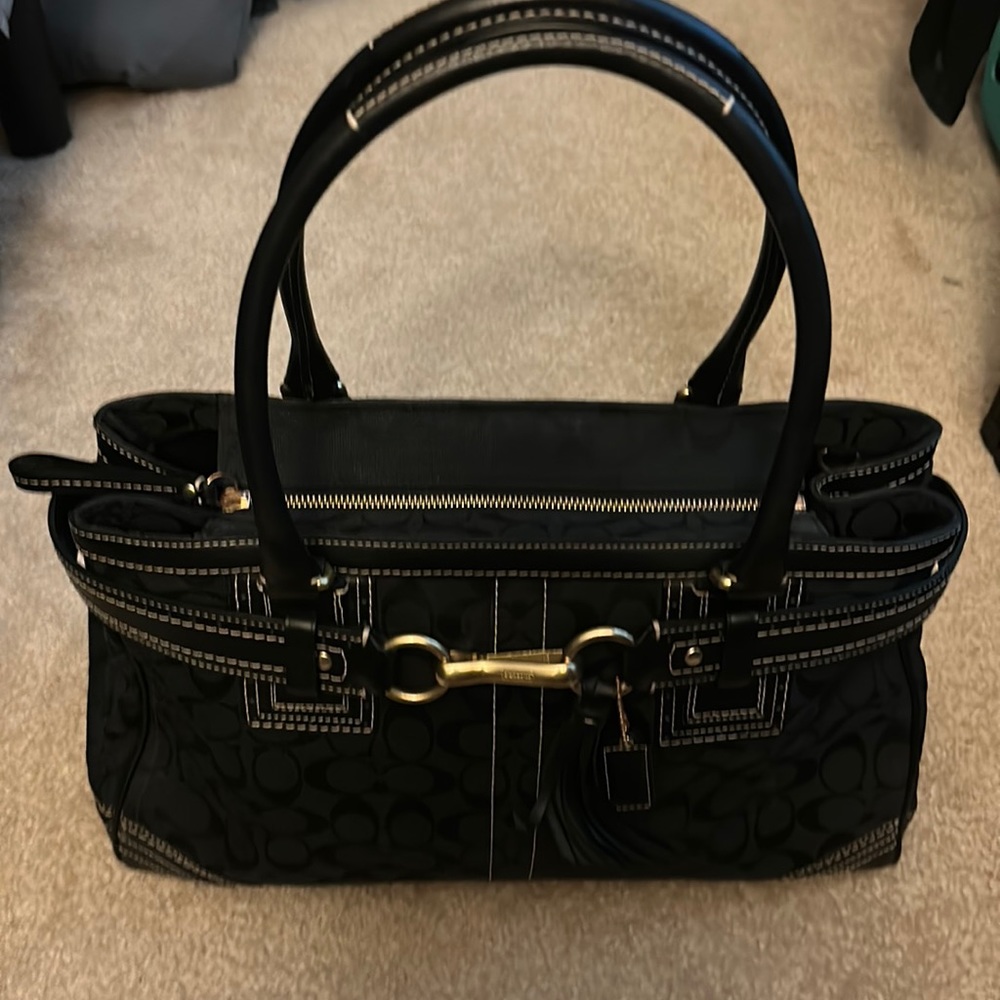 EUC Vintage Coach Hampton Signature Canvas Black Leather Satchel